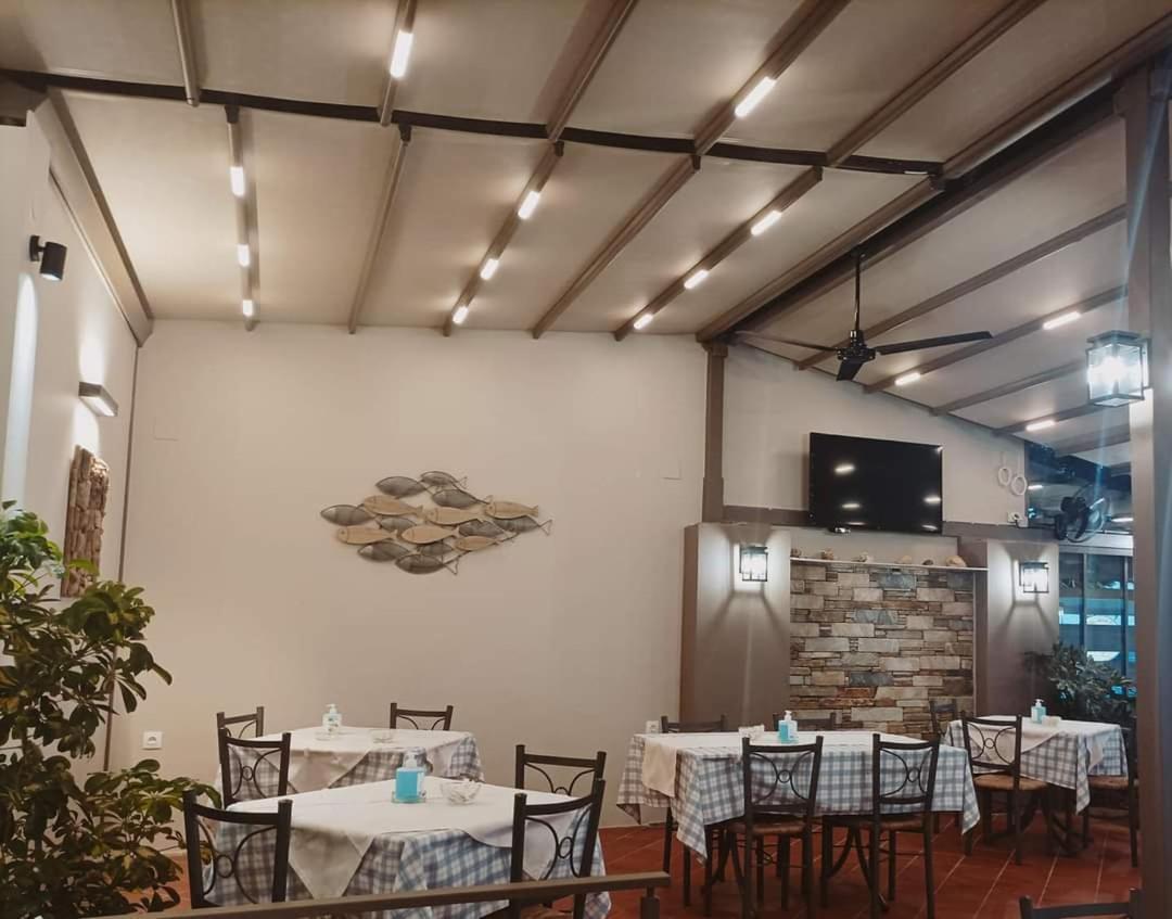 Ενοικιαζόμενα Δωμάτια "Pelion Plaza" Agios Ioannis  Екстериор снимка